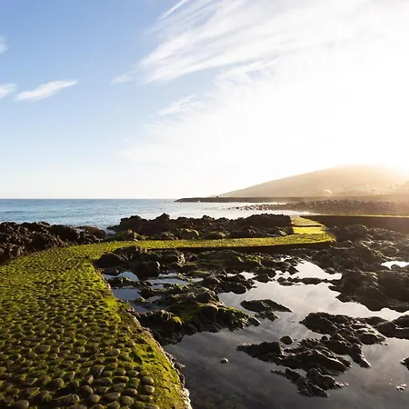 Home2book Charming *