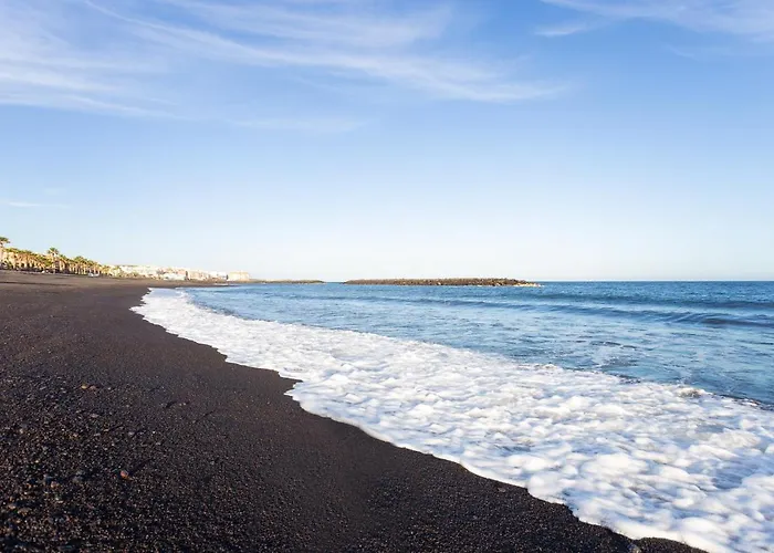 Home2book Charming 公寓